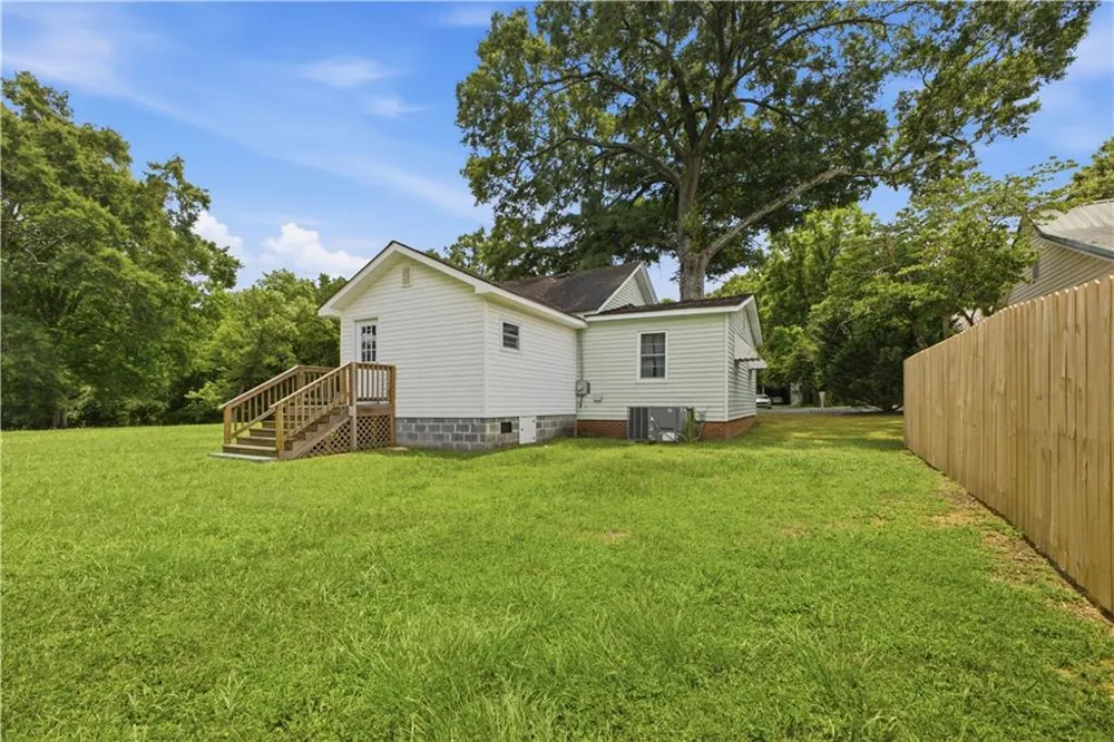223 Seventh Street Trion, GA 30753