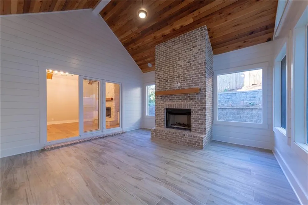 1303-A Druid Hills Road NE Brookhaven, GA 30319