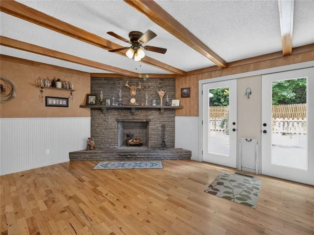 105 Whitestone Road North Talking Rock, GA 30175