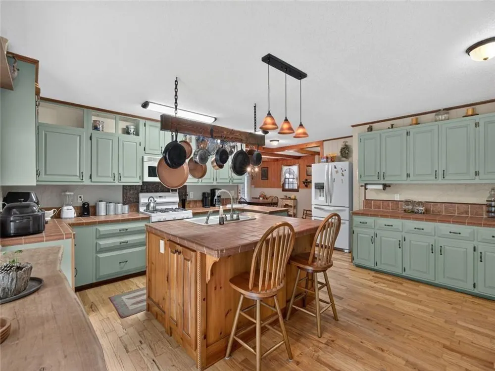 105 Whitestone Road North Talking Rock, GA 30175