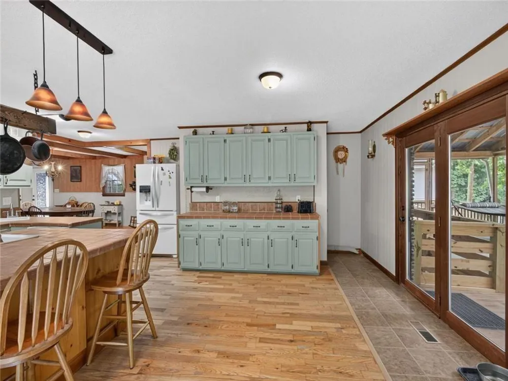 105 Whitestone Road North Talking Rock, GA 30175