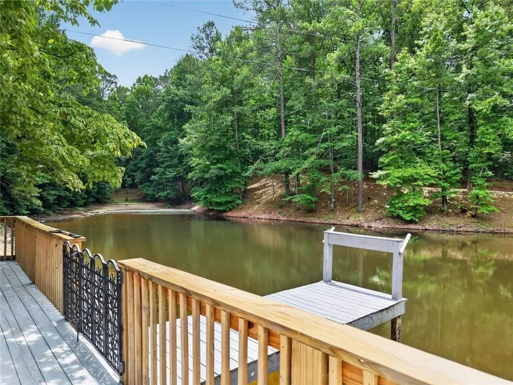 105 Whitestone Road North Talking Rock, GA 30175