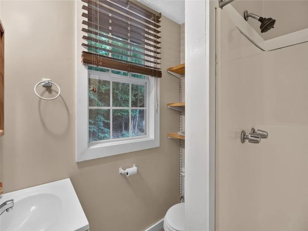 105 Whitestone Road North Talking Rock, GA 30175