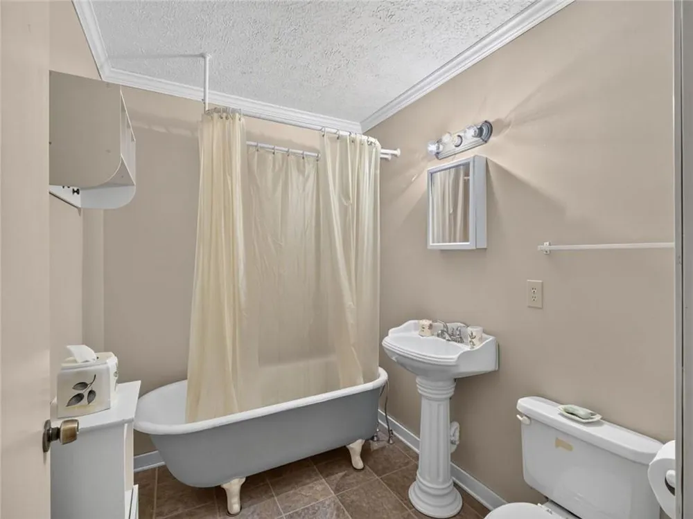 105 Whitestone Road North Talking Rock, GA 30175