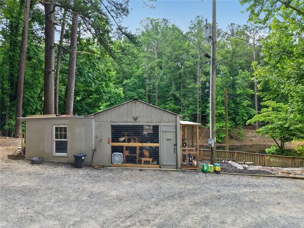 105 Whitestone Road North Talking Rock, GA 30175