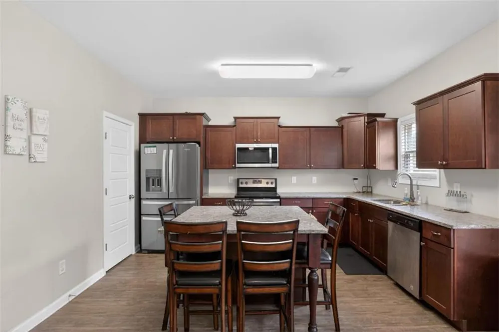 338 Springwater Way Bremen, GA 30110