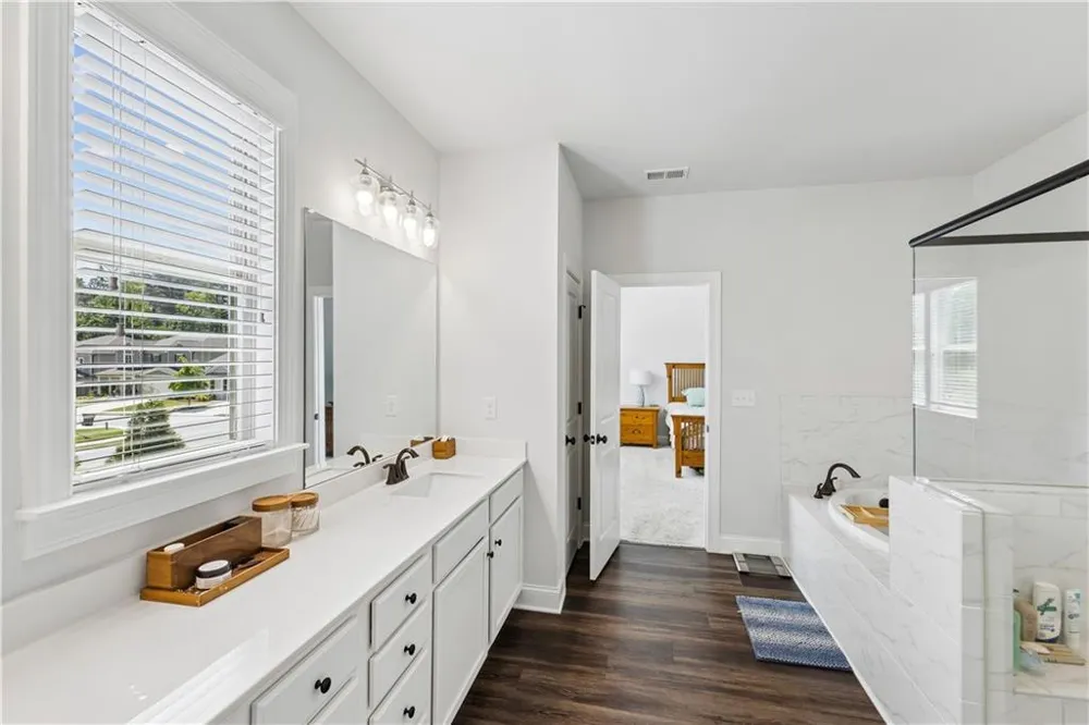113 Vivian Lane Peachtree City, GA 30269