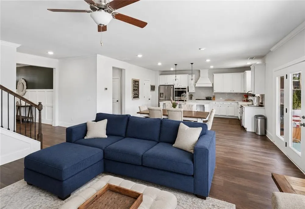 113 Vivian Lane Peachtree City, GA 30269