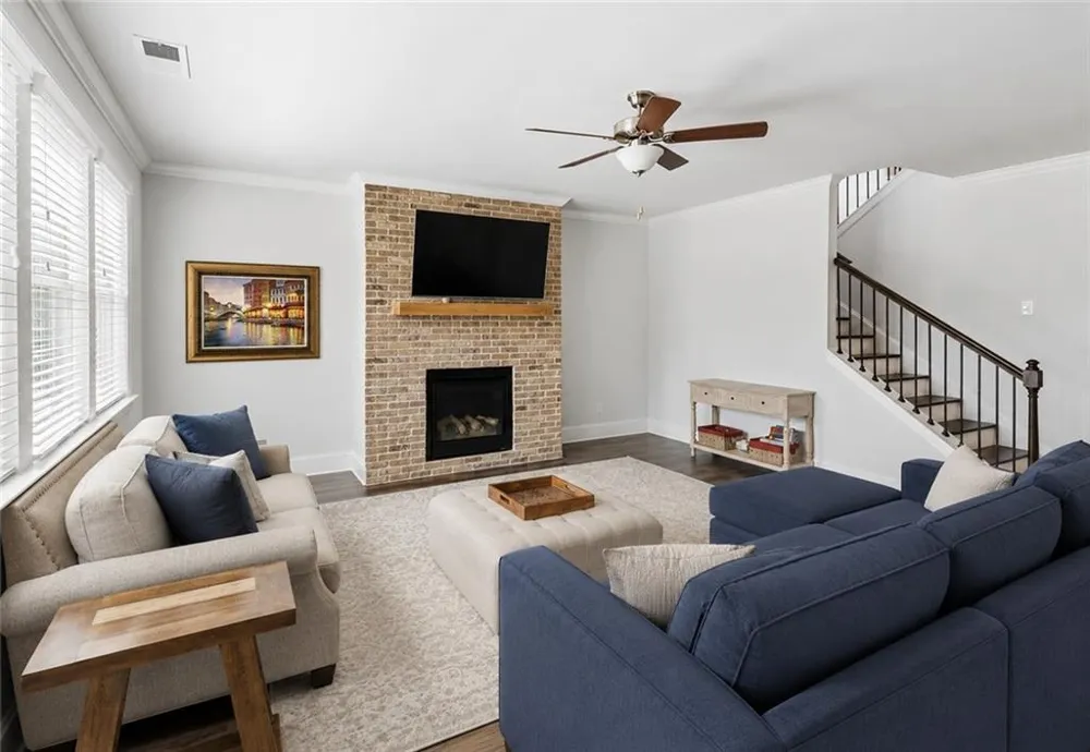 113 Vivian Lane Peachtree City, GA 30269