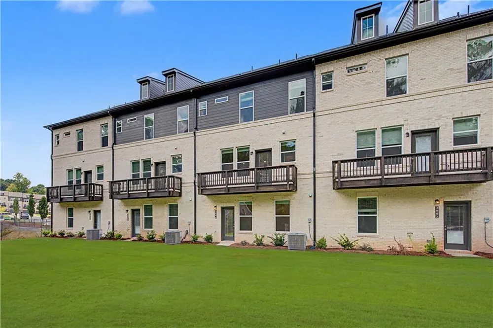 3004 Daybreak Lane Newnan, GA 30265