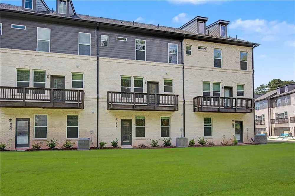 3004 Daybreak Lane Newnan, GA 30265