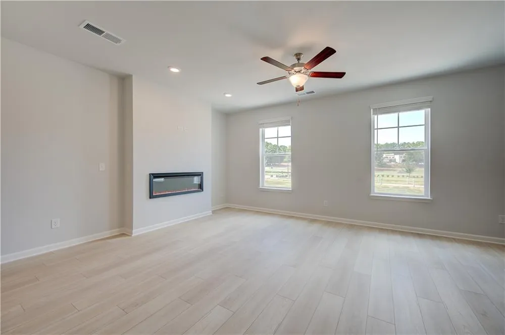 3004 Daybreak Lane Newnan, GA 30265