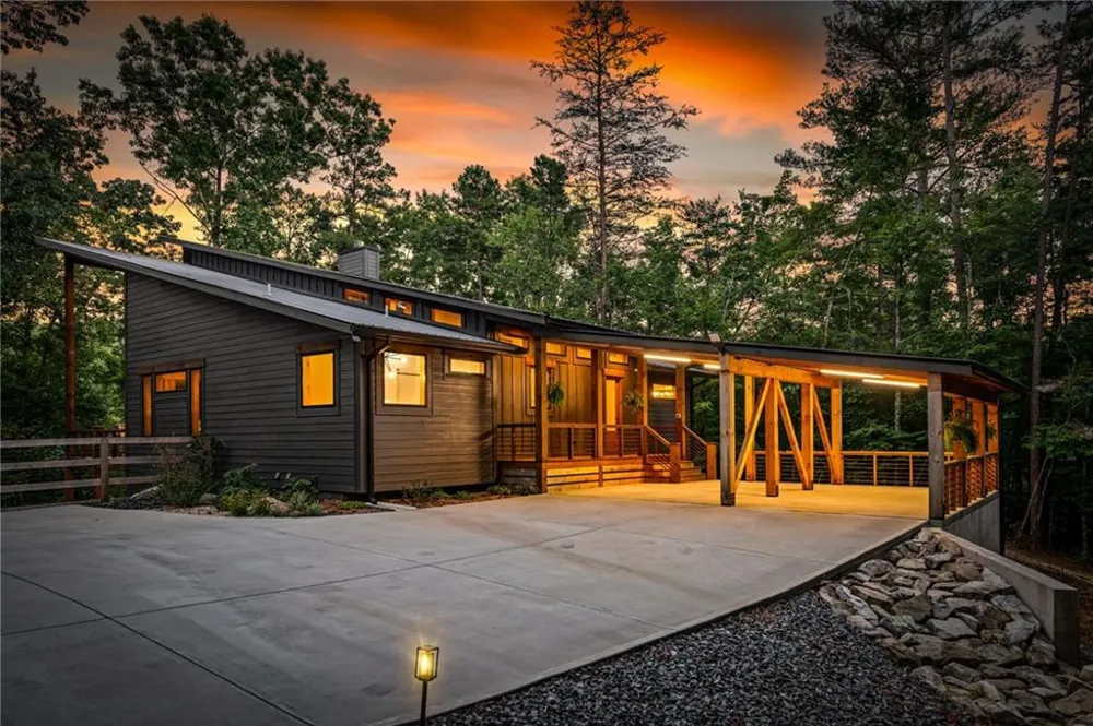 2632 Big Creek Rd Cherry Log, GA 30522