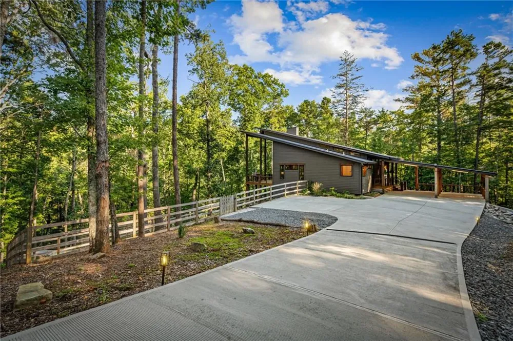 2632 Big Creek Rd Cherry Log, GA 30522