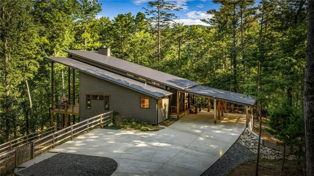 2632 Big Creek Rd Cherry Log, GA 30522