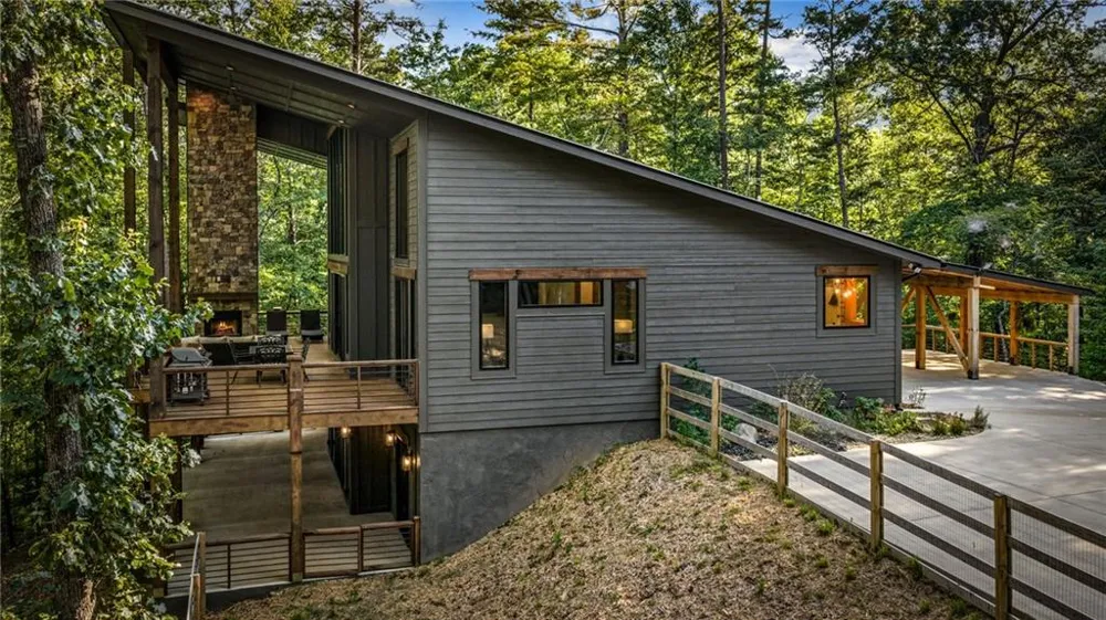 2632 Big Creek Rd Cherry Log, GA 30522