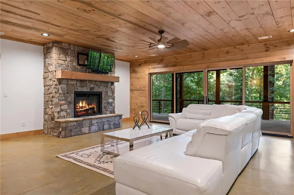 2632 Big Creek Rd Cherry Log, GA 30522