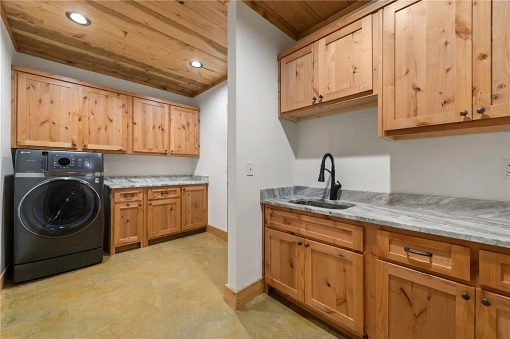 2632 Big Creek Rd Cherry Log, GA 30522