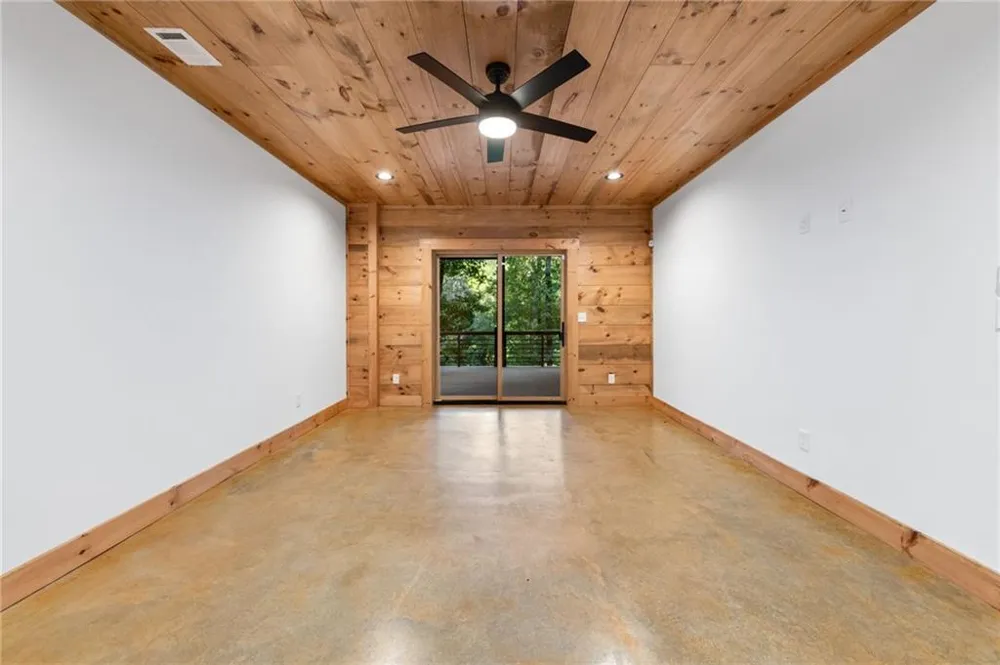 2632 Big Creek Rd Cherry Log, GA 30522
