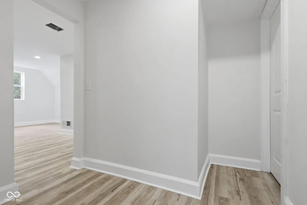 260 E Beecher Street Indianapolis, IN 46225