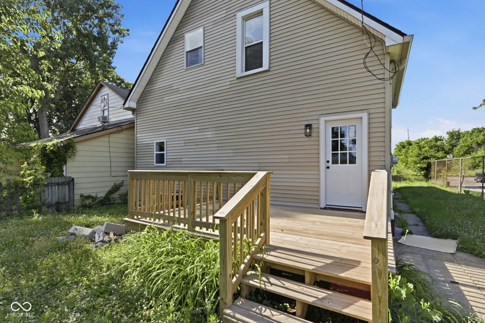 260 E Beecher Street Indianapolis, IN 46225