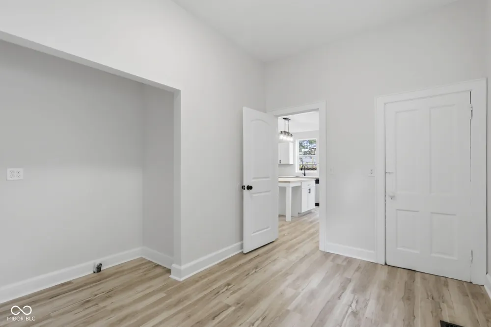 260 E Beecher Street Indianapolis, IN 46225