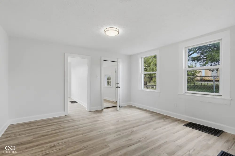 260 E Beecher Street Indianapolis, IN 46225