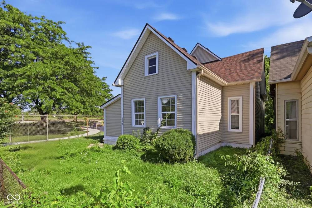 260 E Beecher Street Indianapolis, IN 46225