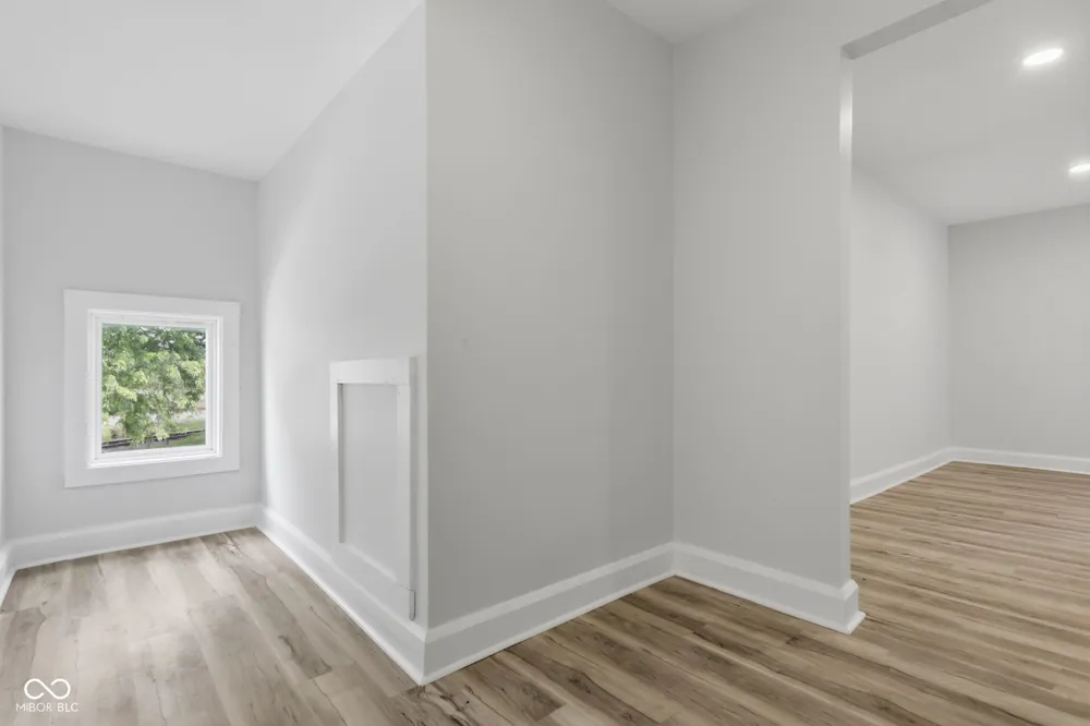 260 E Beecher Street Indianapolis, IN 46225