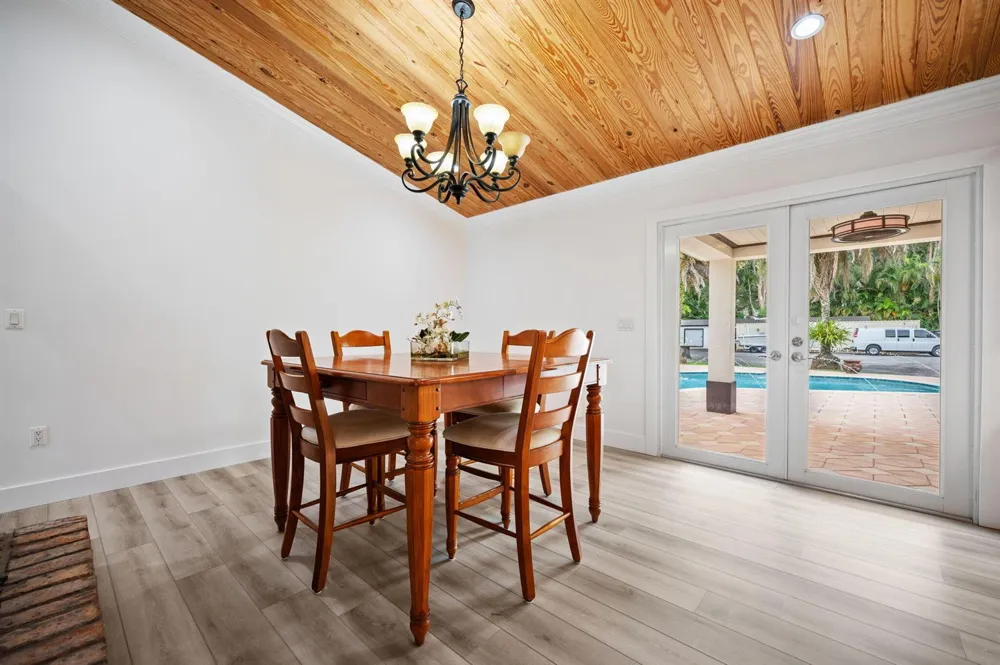 5700 SW 196th Lane Southwest Ranches, FL 33332