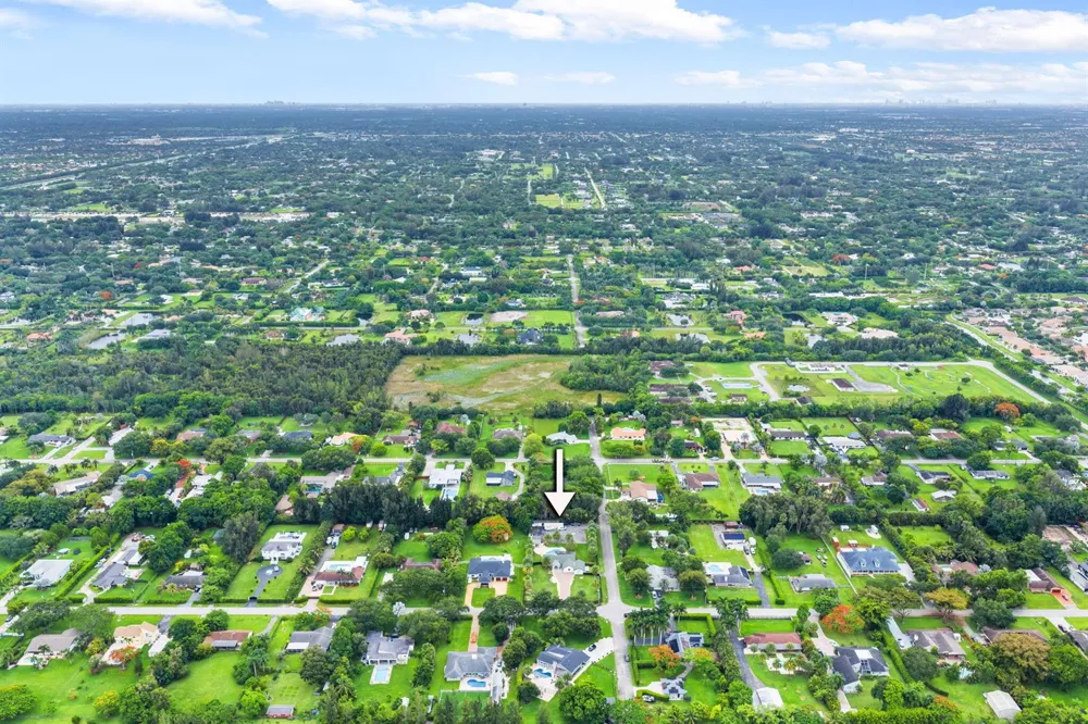 5700 SW 196th Lane Southwest Ranches, FL 33332
