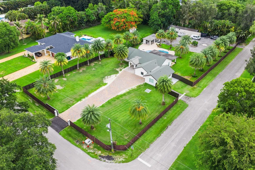 5700 SW 196th Lane Southwest Ranches, FL 33332
