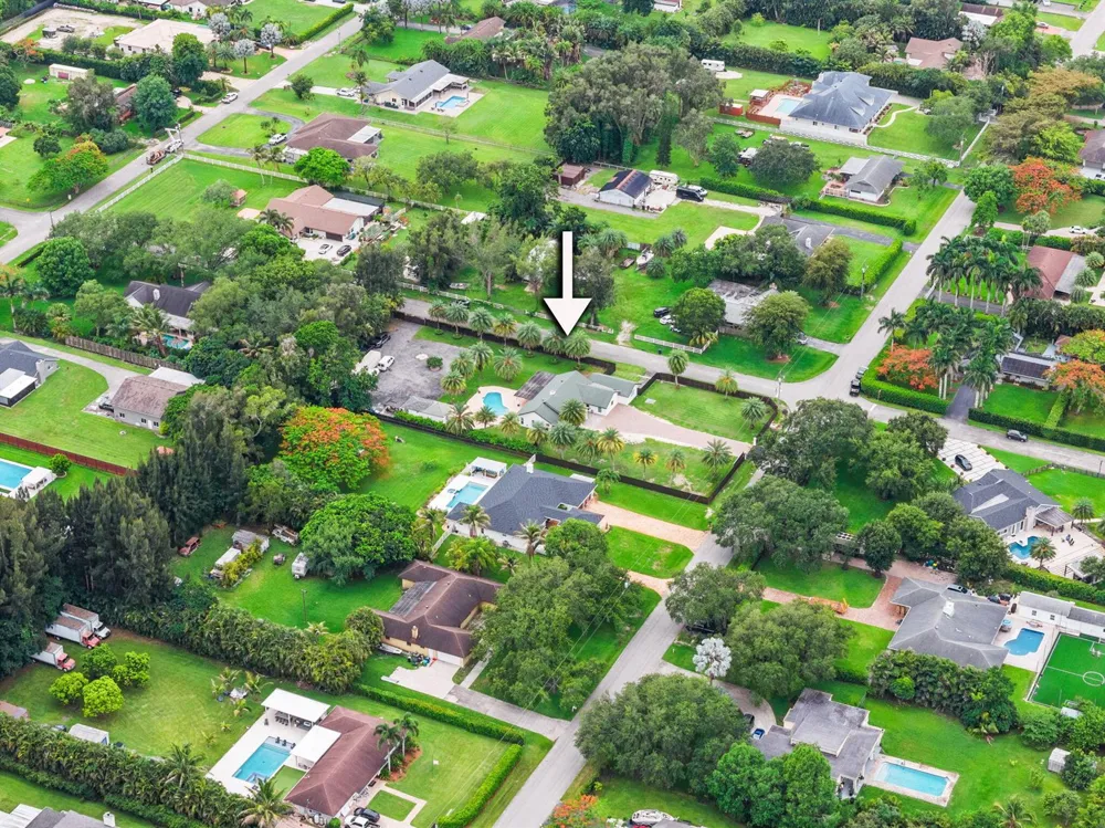 5700 SW 196th Lane Southwest Ranches, FL 33332