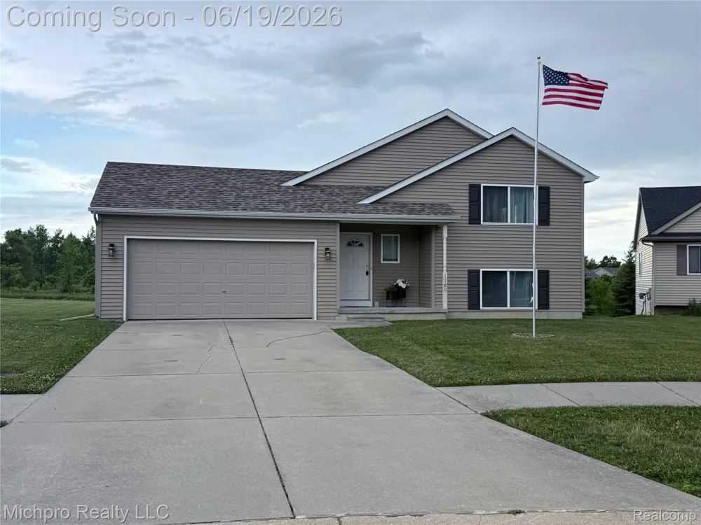 1180 Cimmaron Court Davison Township, MI 48423