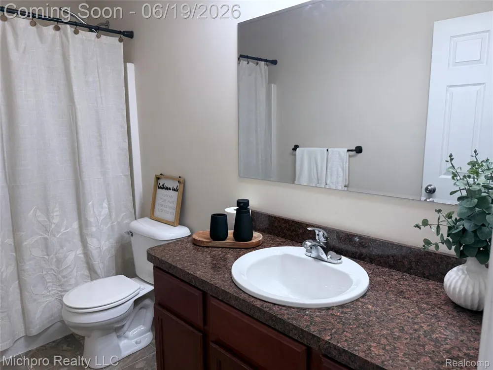 1180 Cimmaron Court Davison Township, MI 48423