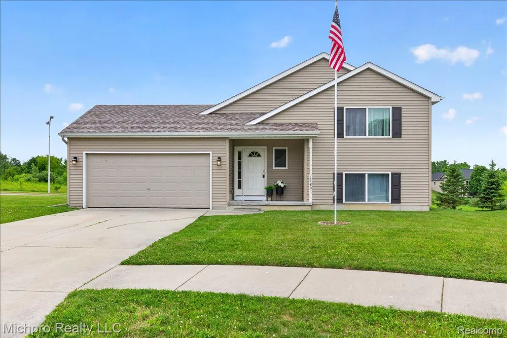 1180 Cimmaron Court Davison Township, MI 48423