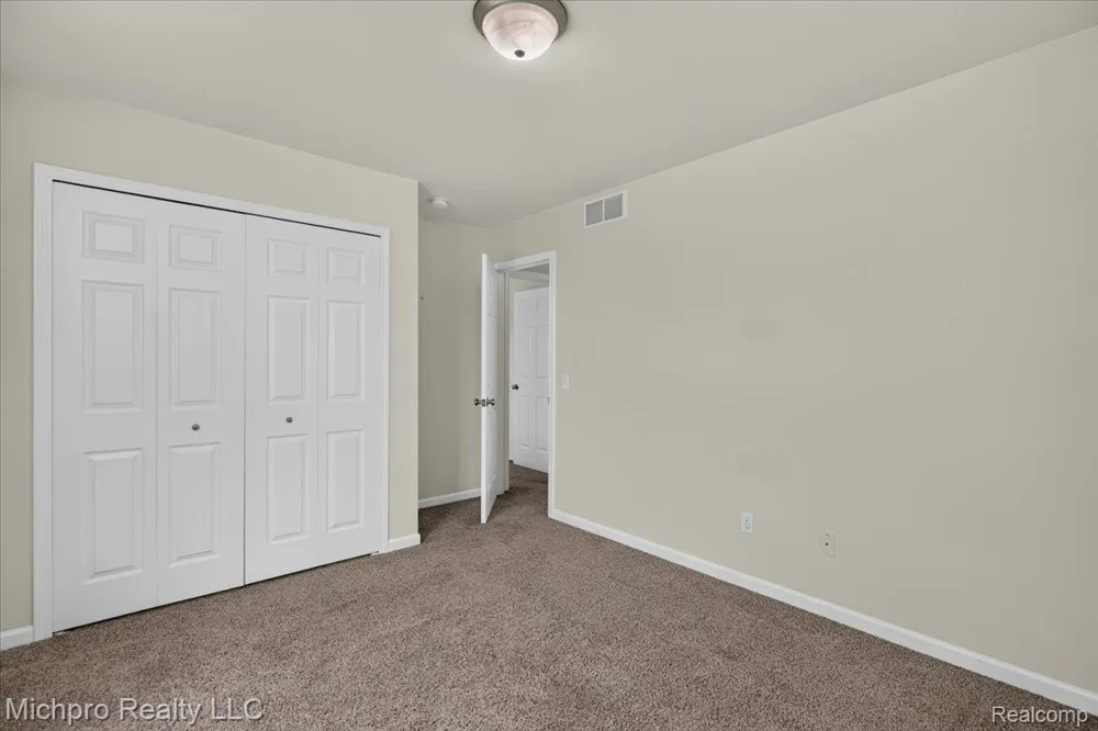 1180 Cimmaron Court Davison Township, MI 48423