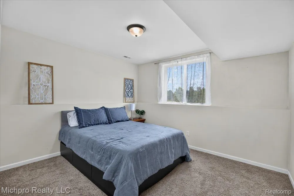 1180 Cimmaron Court Davison Township, MI 48423