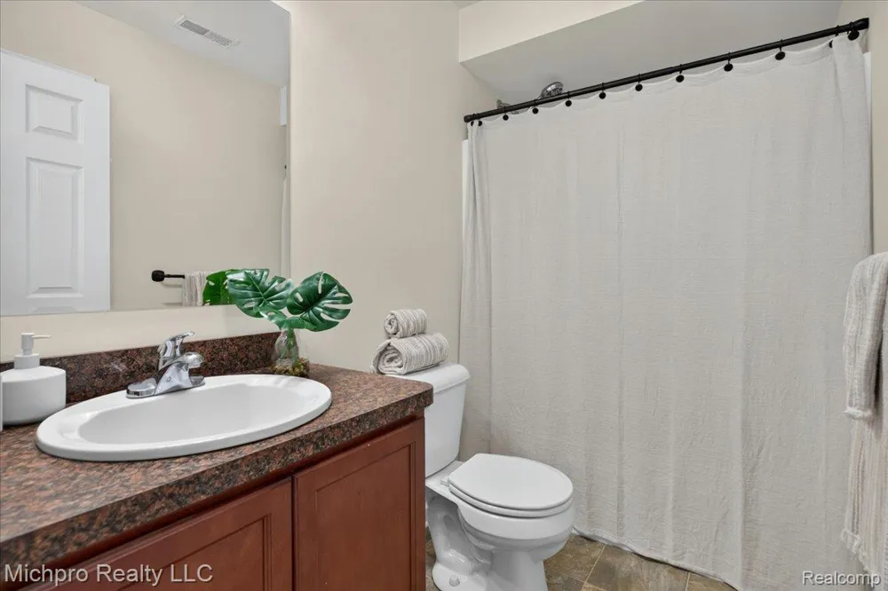 1180 Cimmaron Court Davison Township, MI 48423