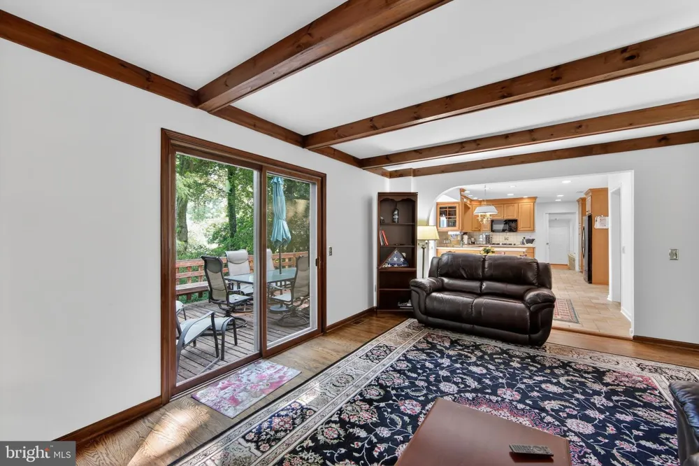 2119 COUNTY LINE ROAD Villanova, PA 19085