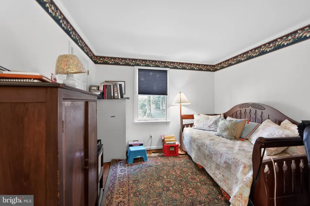 2119 COUNTY LINE ROAD Villanova, PA 19085