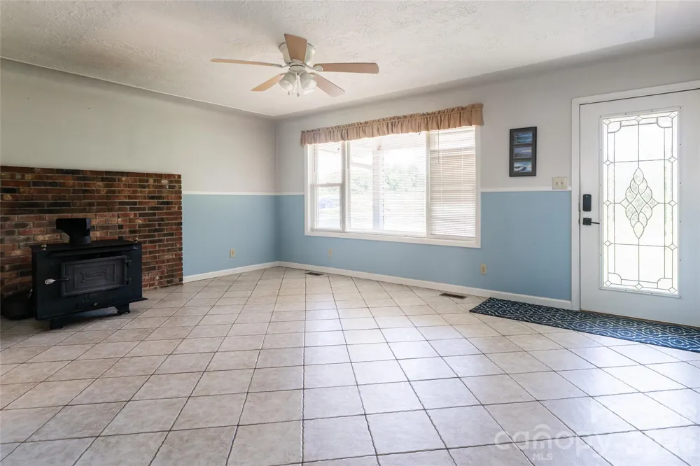 2800 Coxe Road Tryon, NC 28782