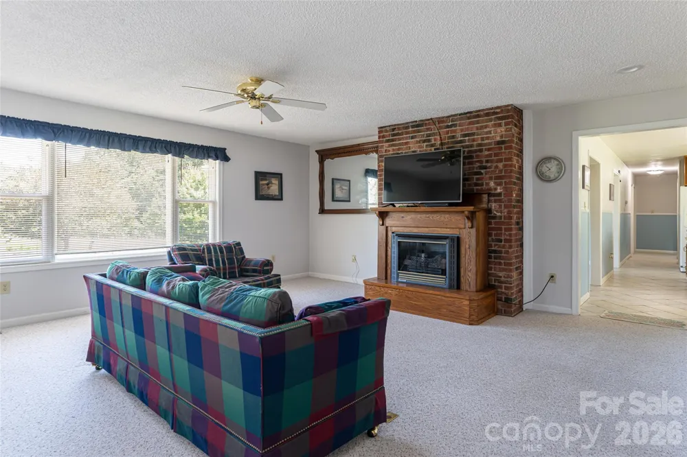 2800 Coxe Road Tryon, NC 28782
