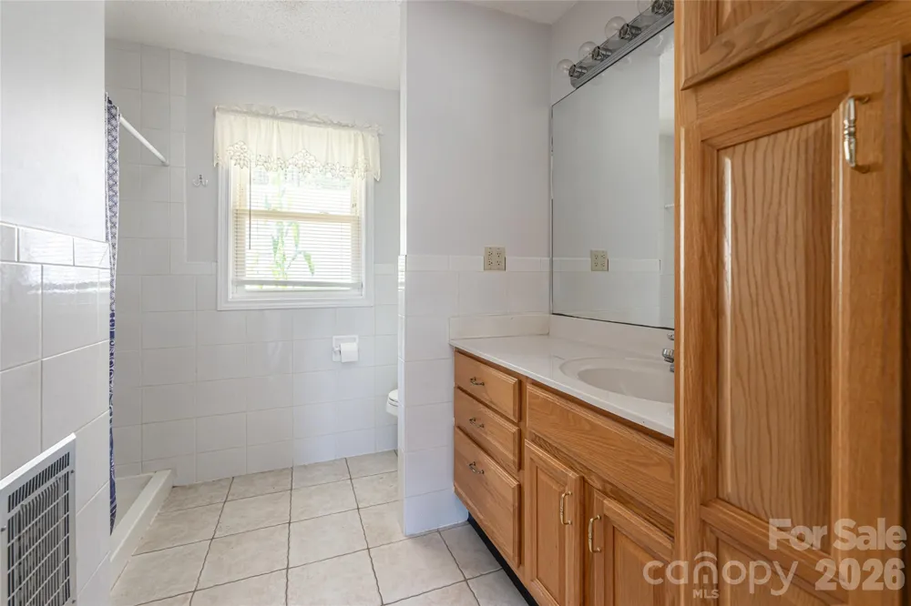 2800 Coxe Road Tryon, NC 28782