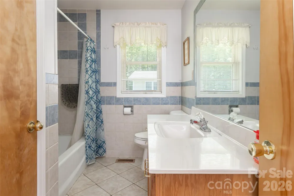 2800 Coxe Road Tryon, NC 28782