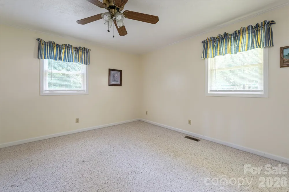 2800 Coxe Road Tryon, NC 28782