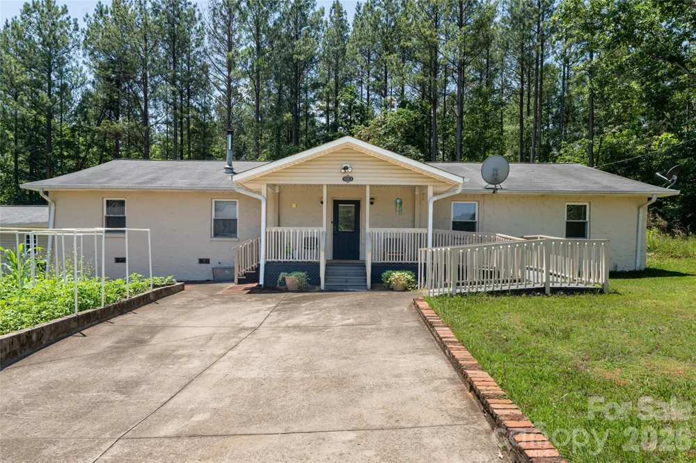 2800 Coxe Road Tryon, NC 28782