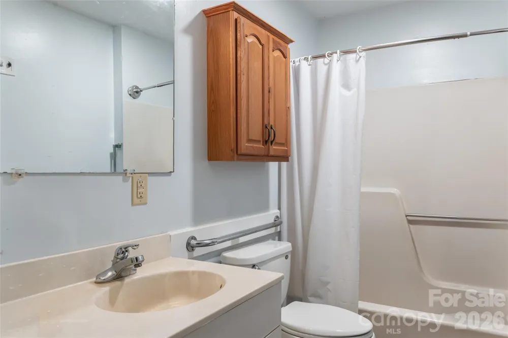 2800 Coxe Road Tryon, NC 28782
