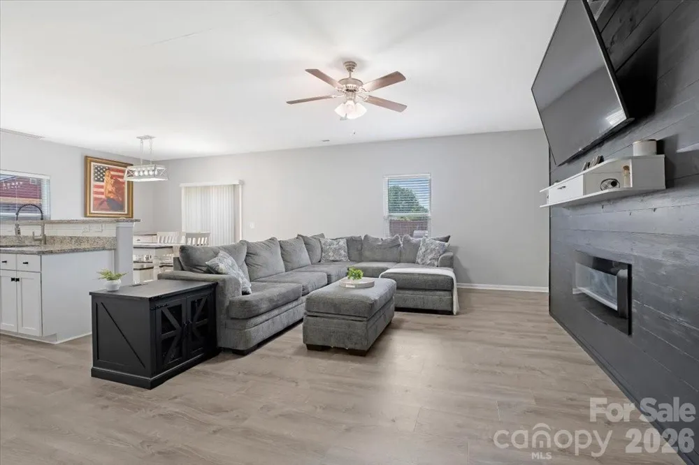 205 Churchill Drive Kings Mountain, NC 28086