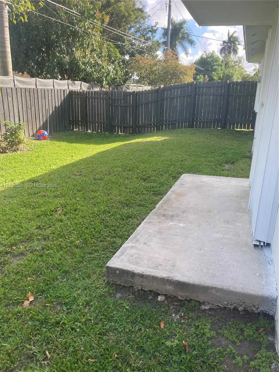 18765 SW 100th Ave #18765 Cutler Bay, FL 33157